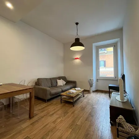 La Dolce Vita - Luxury Colosseum Boutique Apartment-3